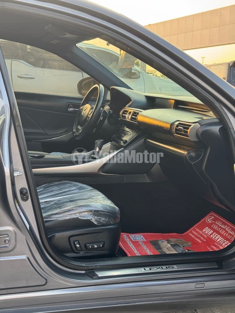 Used Lexus IS 350 2014