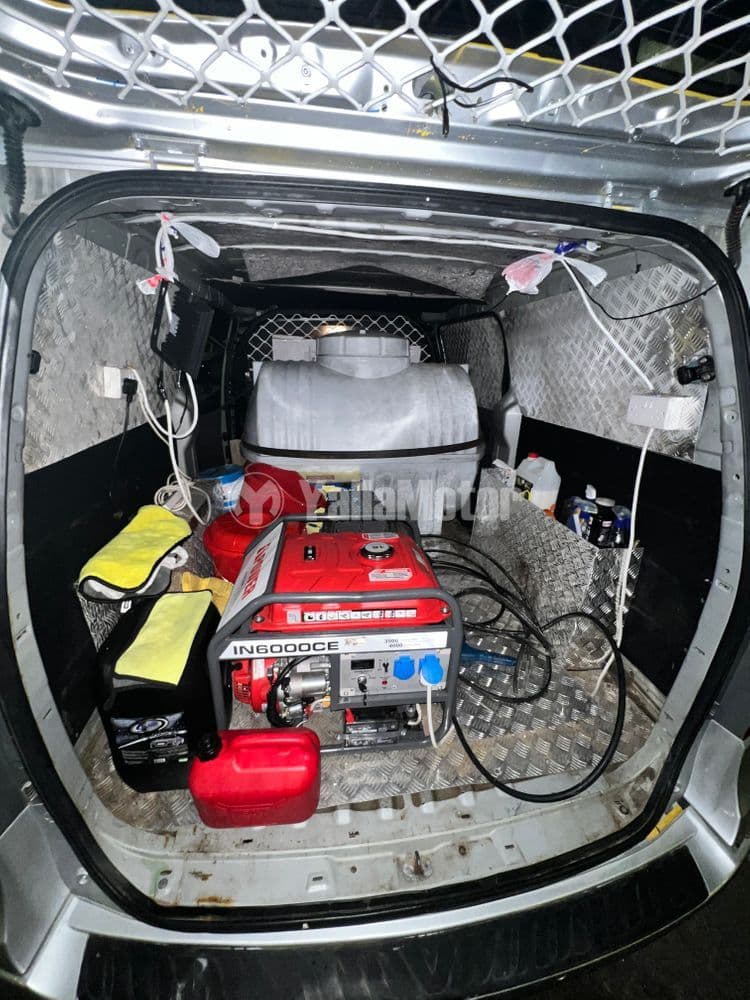 Used Hyundai Grand Starix 2008