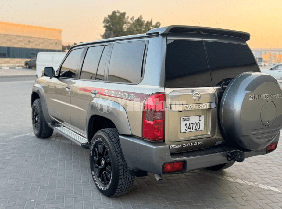 مستعملة نيسان باترول سوبر سفاري 4.8L A/T Full Option 2019