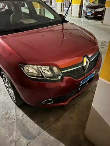 Used Renault Sandero 4 Door 1.6L Automatic 2017 Used Renault Sandero 4 Door 1.6L Automatic 2017 used_cars.forSale
