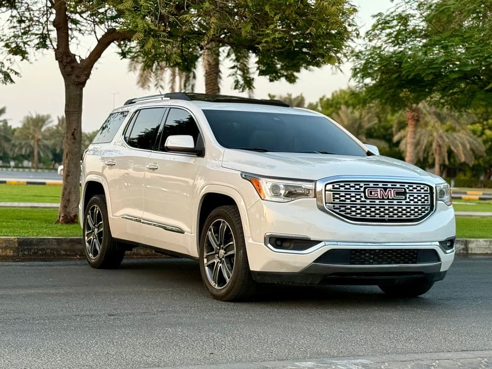 جي إم سي أكاديا دينالي دينالي 2018 مستعملة