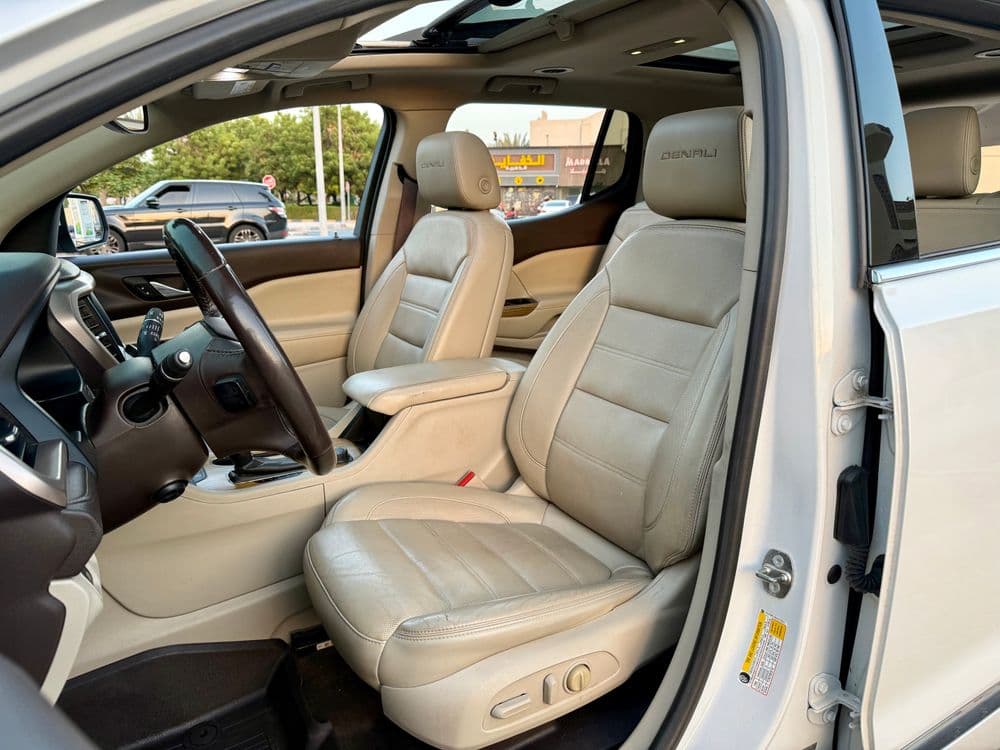 جي إم سي أكاديا دينالي دينالي 2018 مستعملة