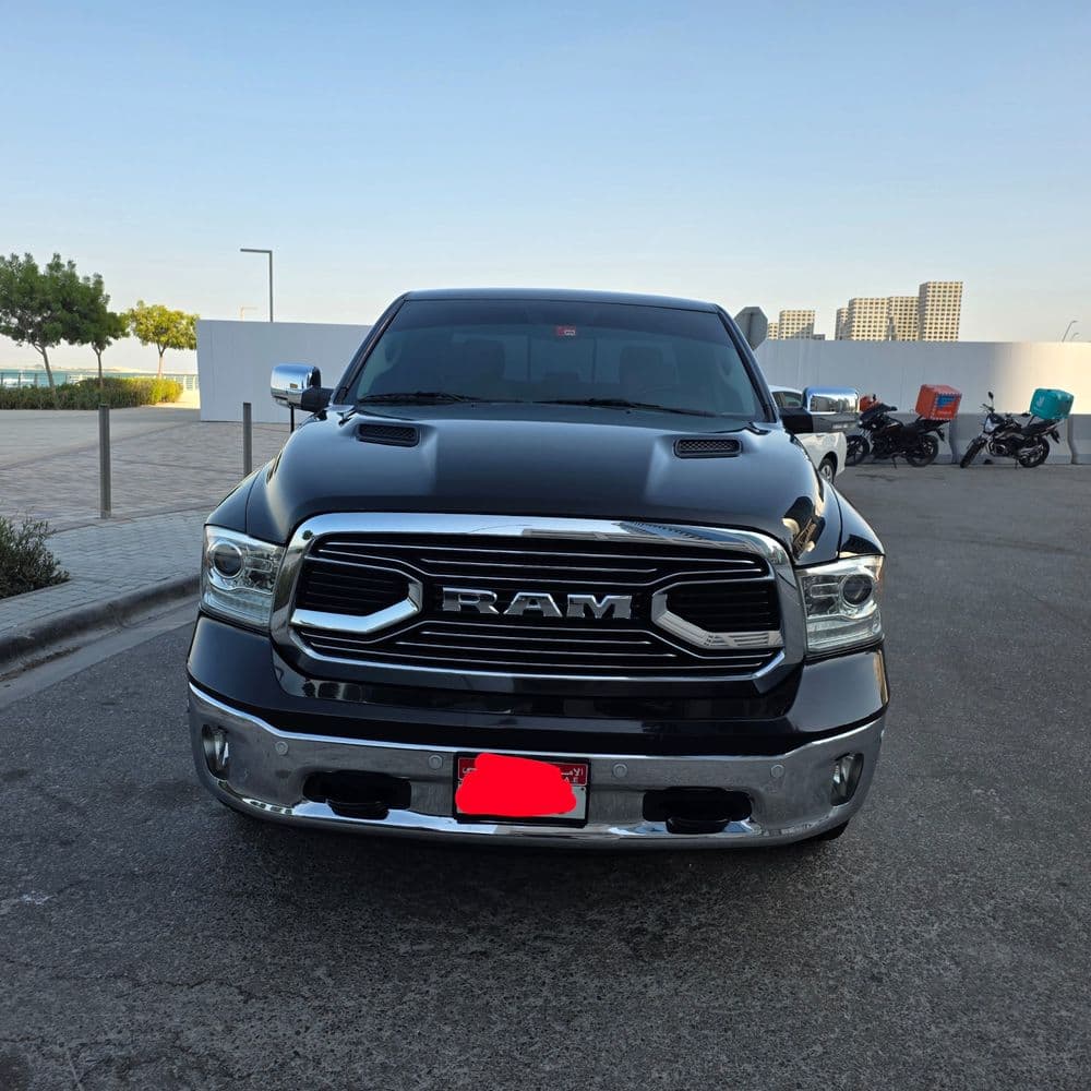 Used RAM 1500 Classic 5.7L Laramie (Double Cab) 2020