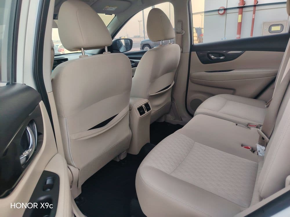 نيسان إكس تريل 2.5 S 4WD 2021 مستعملة