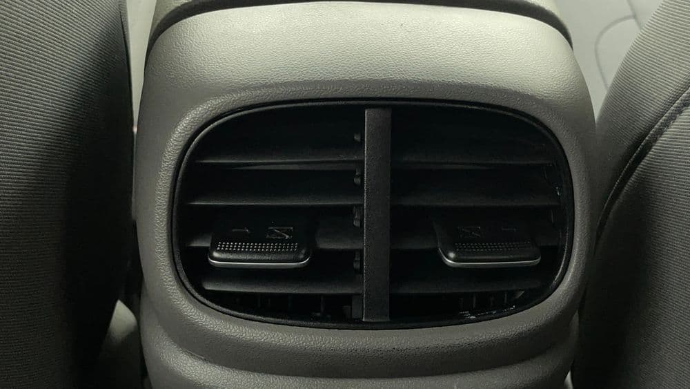 Used Hyundai Elantra 2023