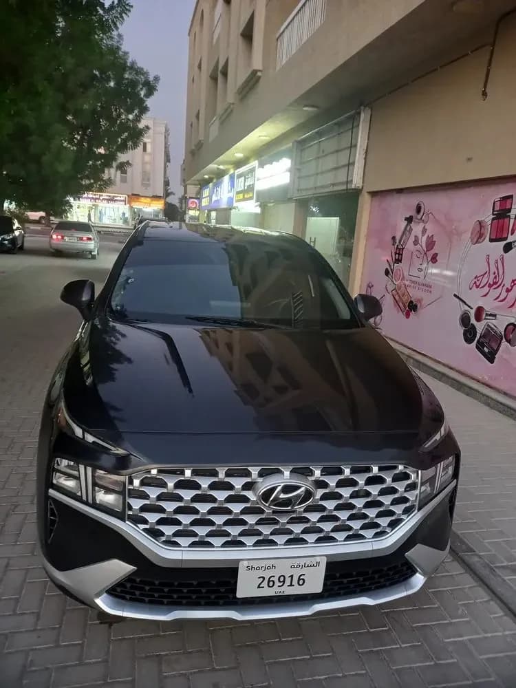 هيونداي سنتافي 2.4L GDI Mid FWD 2021 مستعملة
