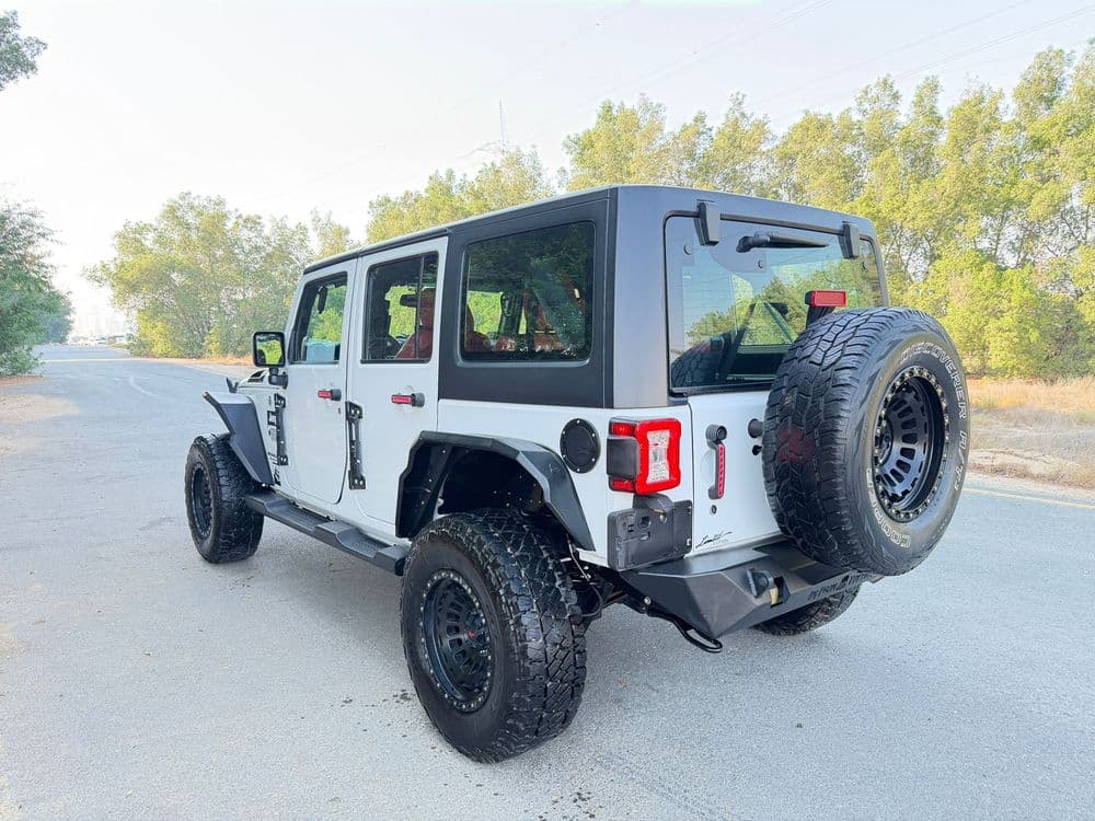 Used Jeep Wrangler Sport 3.6L Auto Renegade 2017