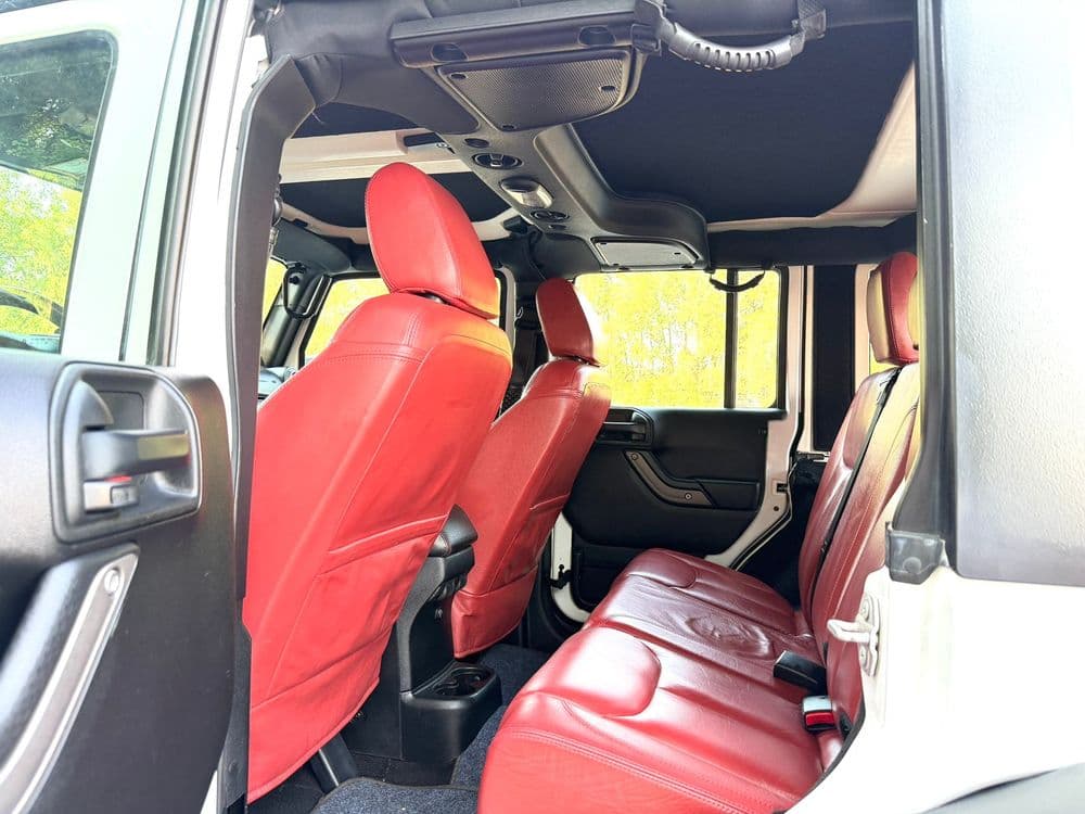 Used Jeep Wrangler Sport 3.6L Auto Renegade 2017