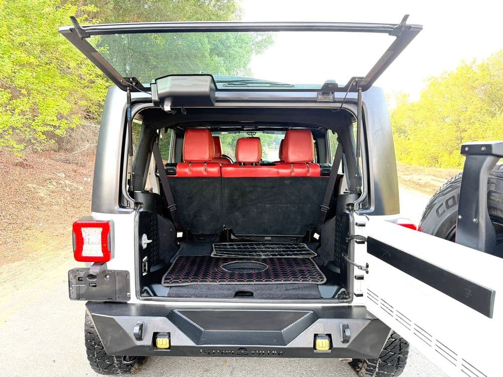 Used Jeep Wrangler Sport 3.6L Auto Renegade 2017