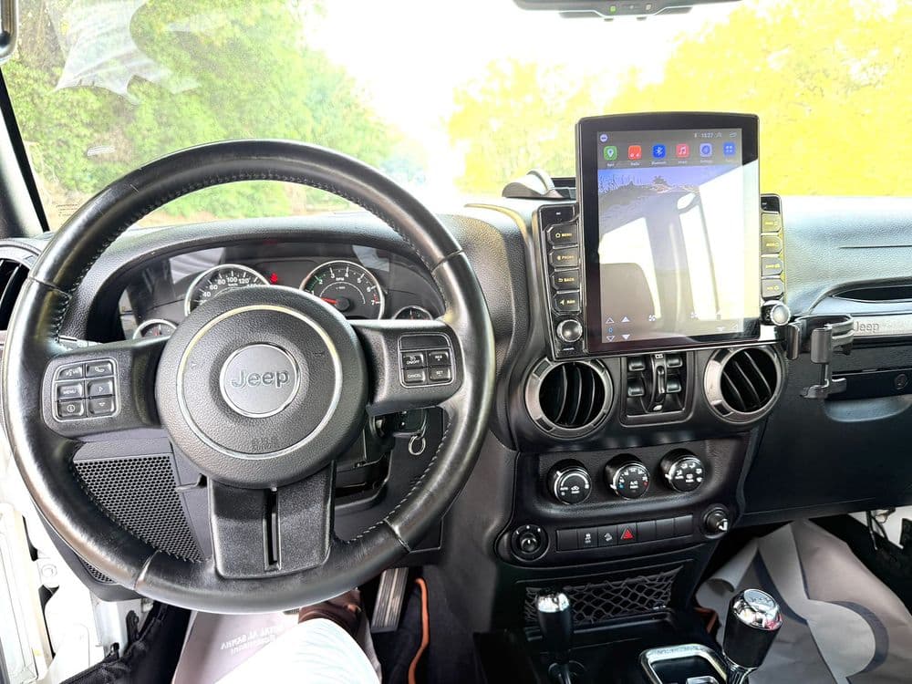 Used Jeep Wrangler Sport 3.6L Auto Renegade 2017