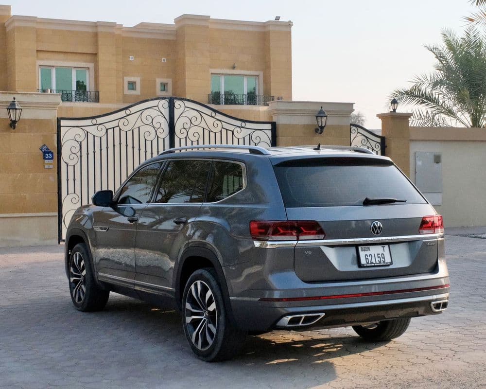 فولكس فاجن تيرامونت 3.6L R-Line AWD 2023 مستعملة