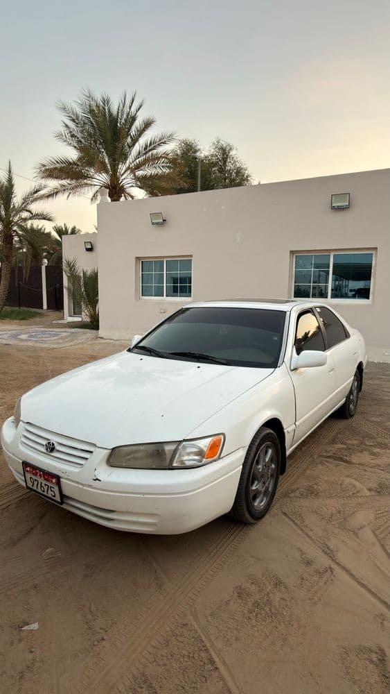 Used Toyota Camry 2.5L XLE 204 HP 1997