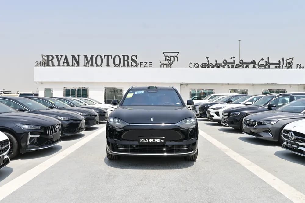 New AITO 9 1.5T REEV Flagship 2025 New AITO 9 1.5T REEV Flagship 2025 used_cars.forSale