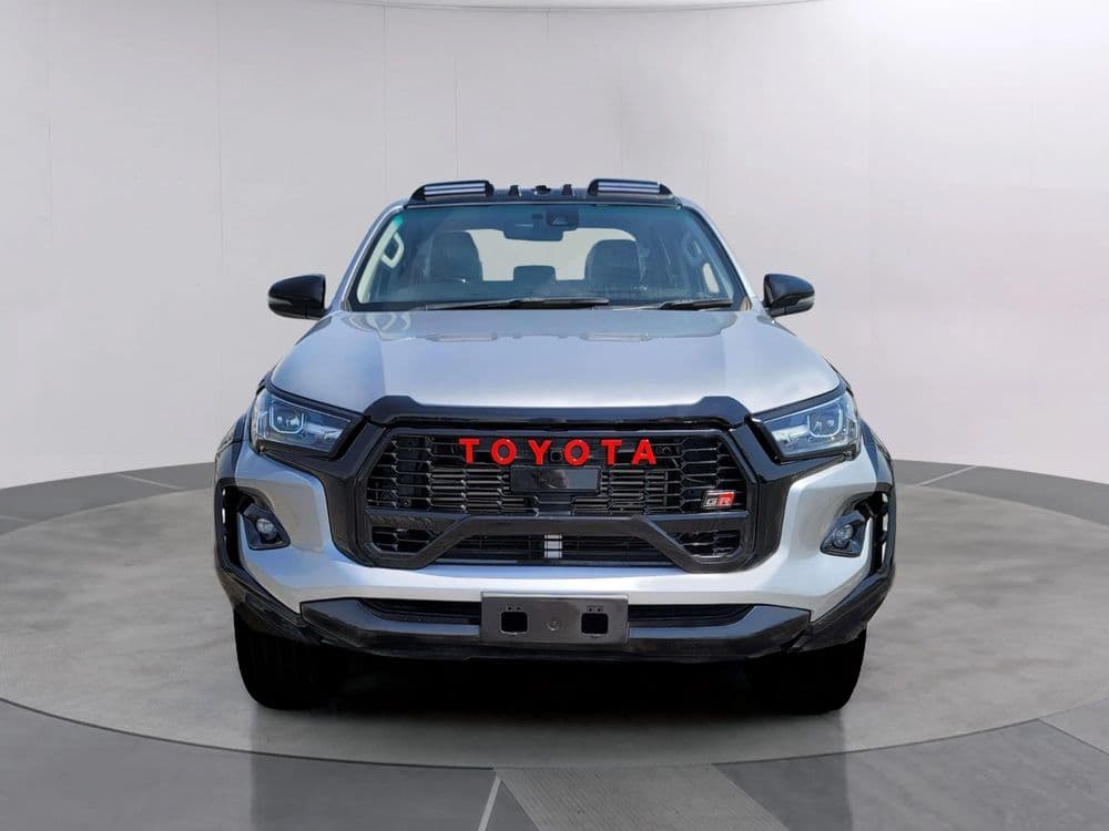 Used Toyota Hilux 2023