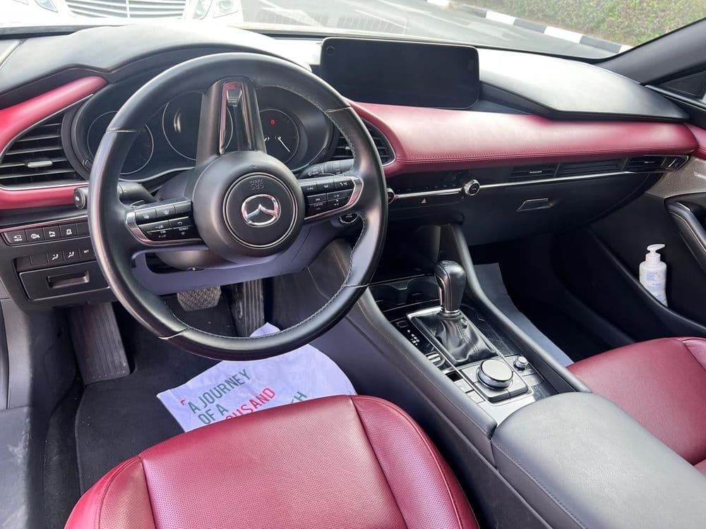 مستعملة مازدا 3 هاتشباك 2.0L Intense 2024
