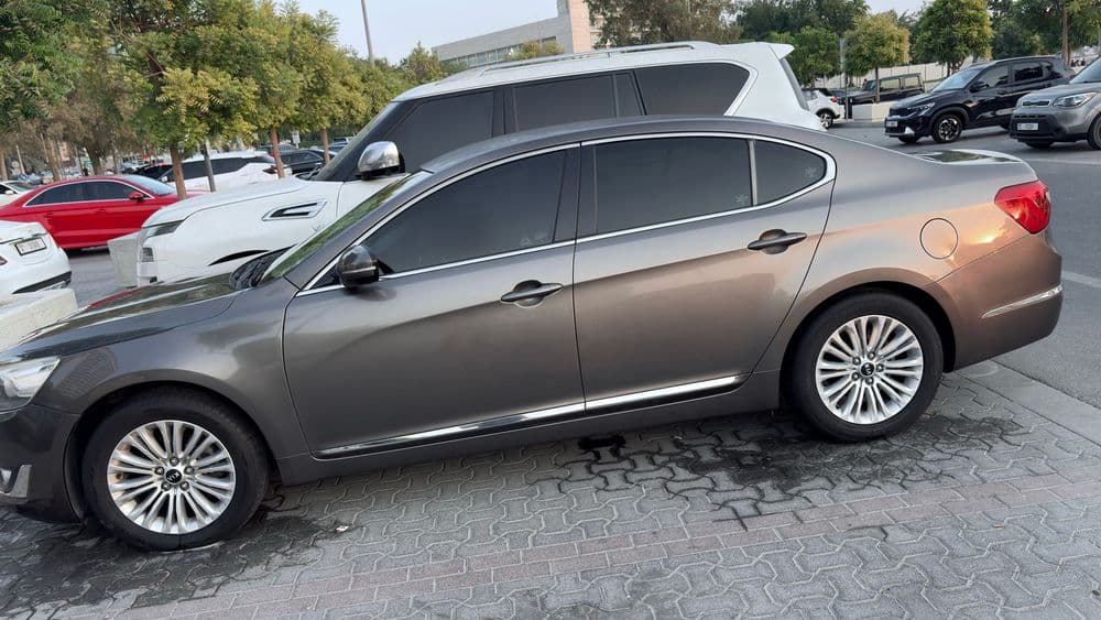 مستعملة كيا كادنزا 3.3L MPI Base 2015