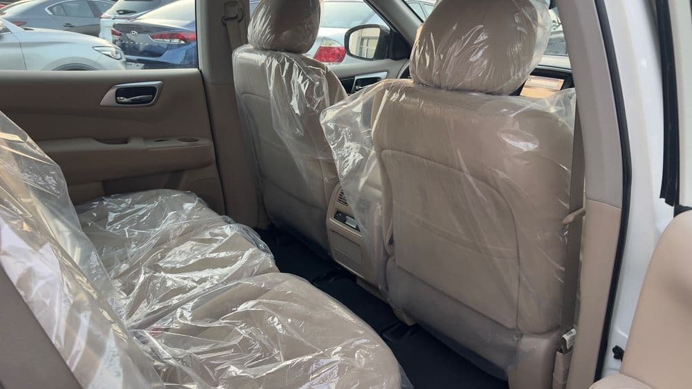 Used Nissan Pathfinder 3.5L SL 4WD 7 Seater 2016