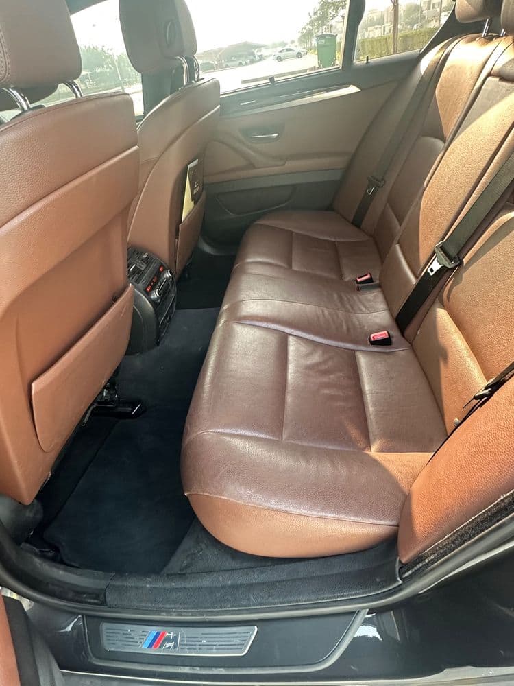 بي إم دبليو الفئة الخامسة 528i 2013 مستعملة