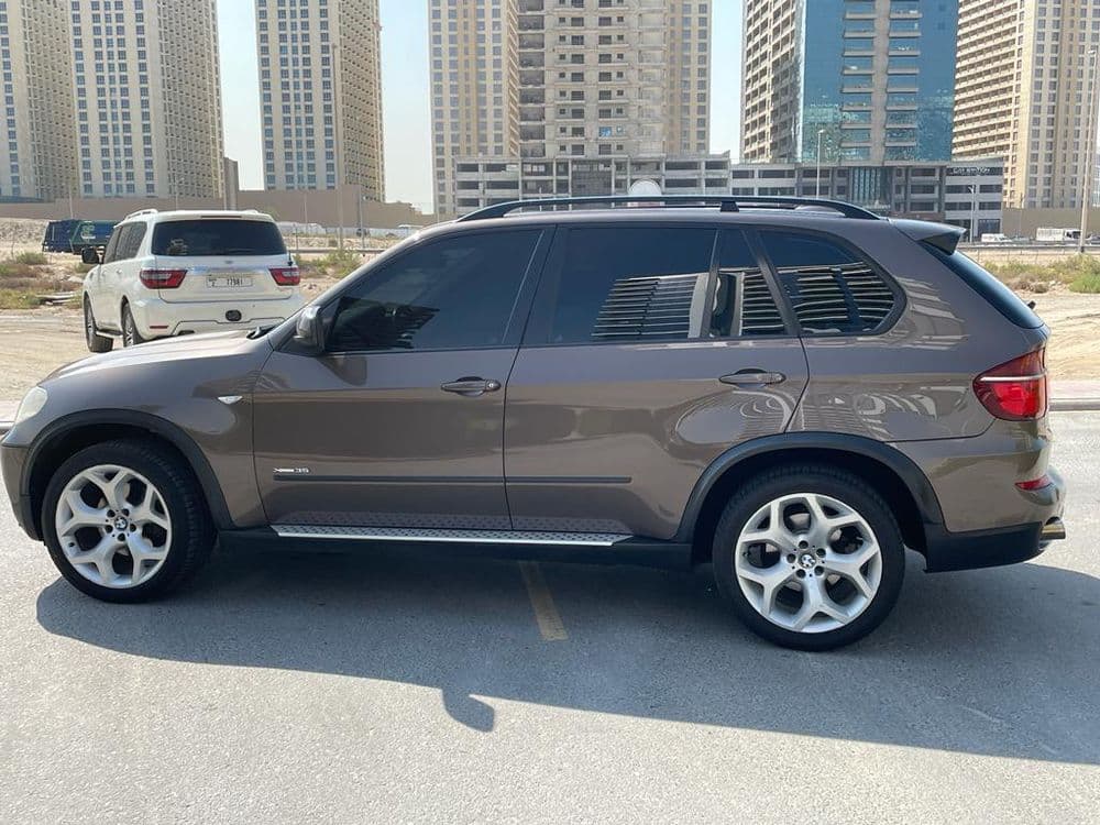بي إم دبليو اكس5 xDrive 35i 2011 مستعملة