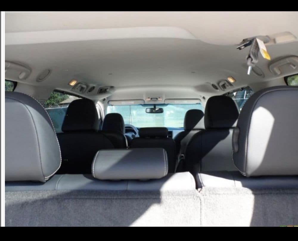 مستعملة تويوتا سيينا 2011