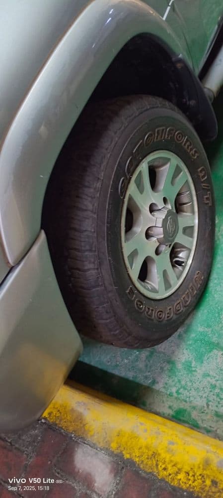 نيسان باثفايندر SE 2001 مستعملة