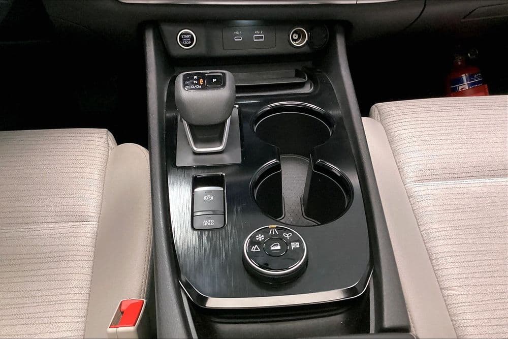 نيسان إكس تريل 2024 مستعملة