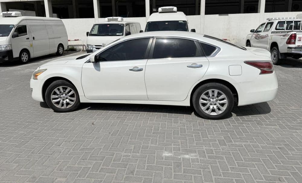 Used Nissan Altima 2.5 SV 2016