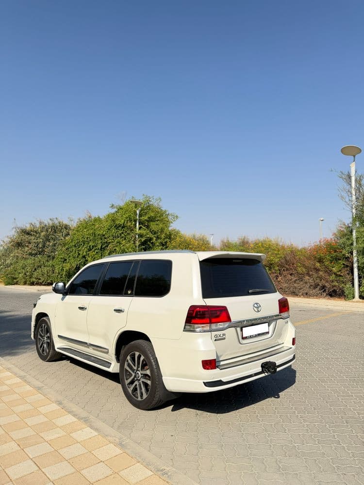Used Toyota Land Cruiser 4.0L GXR GT 2019