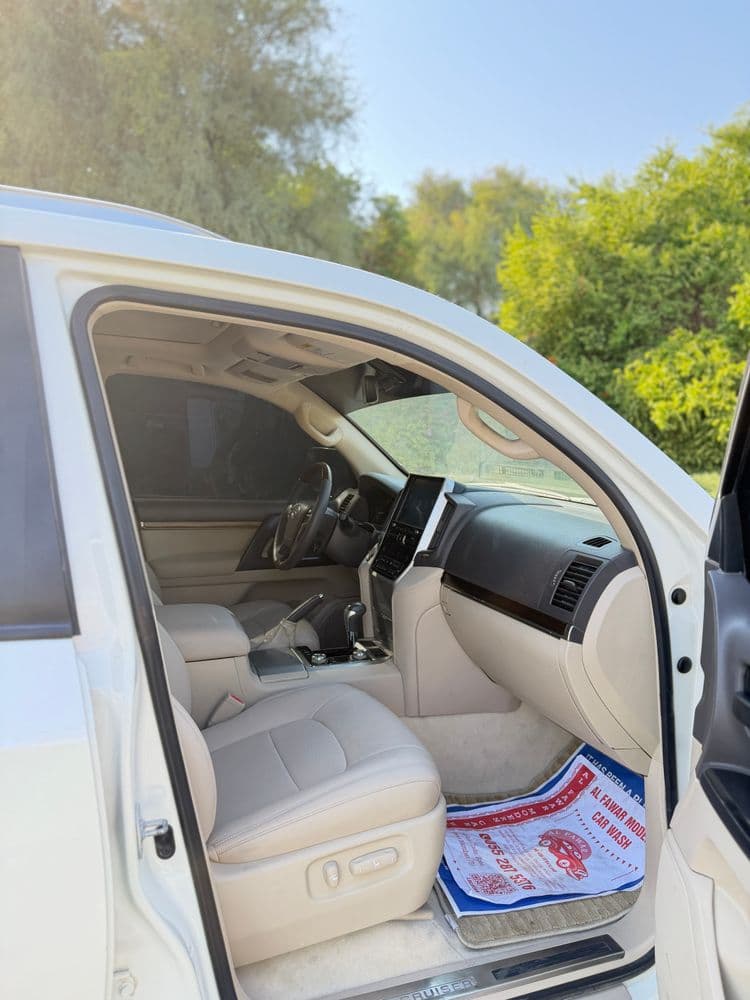 Used Toyota Land Cruiser 4.0L GXR GT 2019