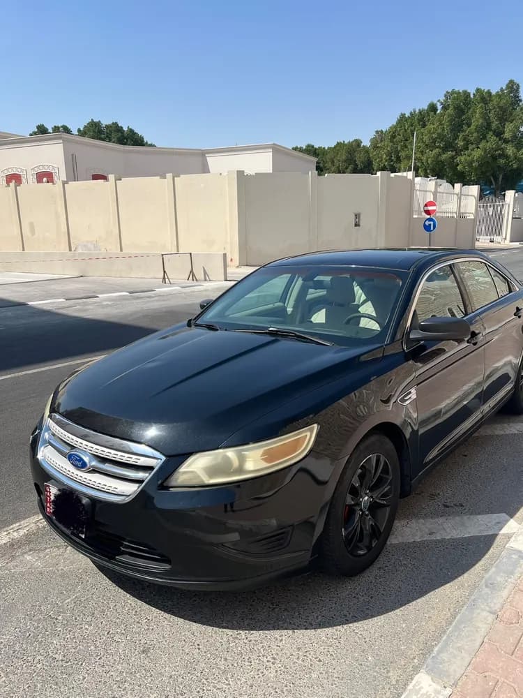 Used Ford Taurus 3.5L V6 SE 2011