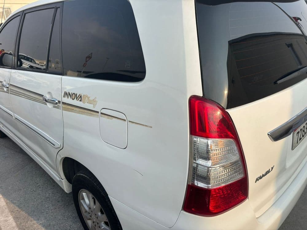 Used Toyota Innova 2.7 GL 2012