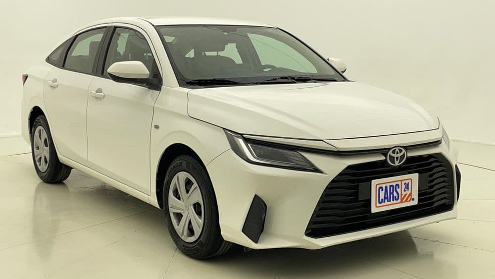 Used Toyota Yaris 2023