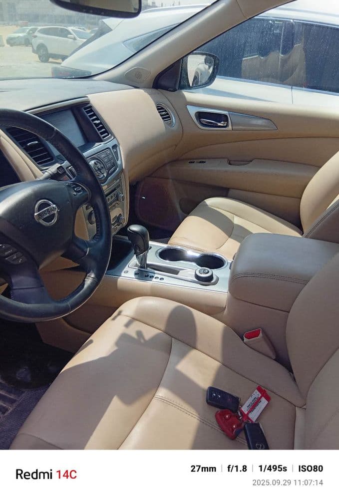 نيسان باثفايندر 3.5L SL 4WD 2017 مستعملة