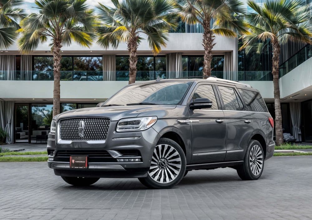 Used Lincoln Navigator 2021