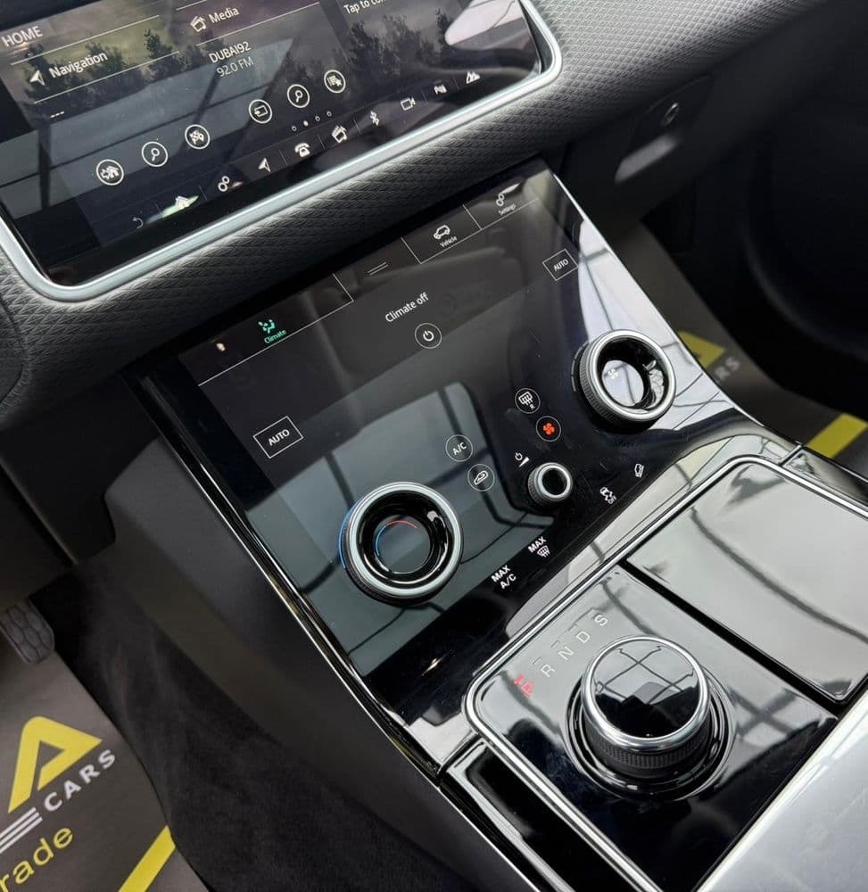 Used Land Rover Range Rover Velar 2.0L S (250 PS) 2020