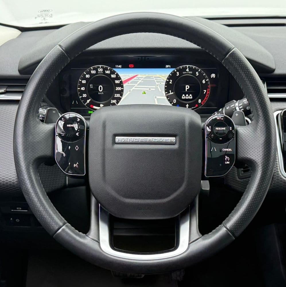 Used Land Rover Range Rover Velar 2.0L S (250 PS) 2020
