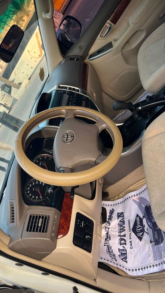 مستعملة تويوتا لاند كروزر برادو 4.0L VXR 2007