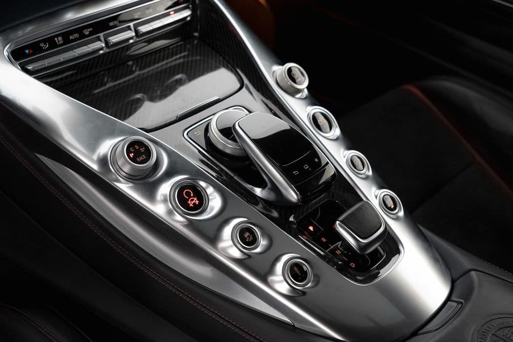 مرسيدس بنز أي ام جي جي تي 4.0L S 2015 مستعملة