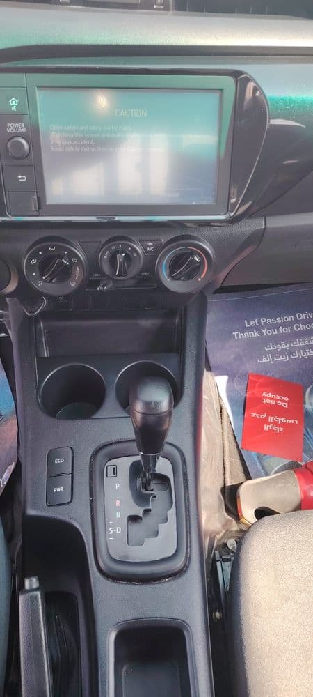 تويوتا هيلوكس 2.7 Double Cab 4x2 A/T Top 2022 مستعملة