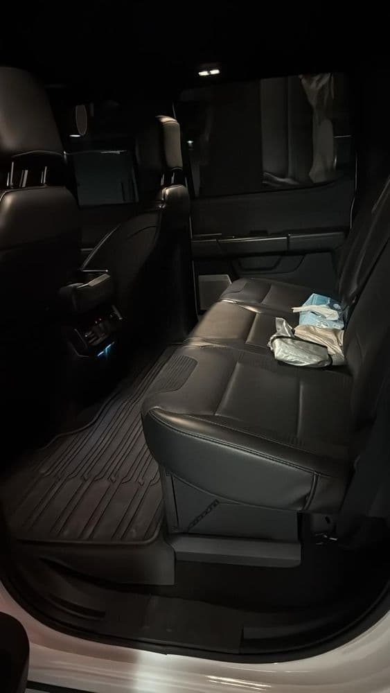 مستعملة فورد اف-150 رابتور 3.5L EcoBoost Super Cab Luxury Range 2022