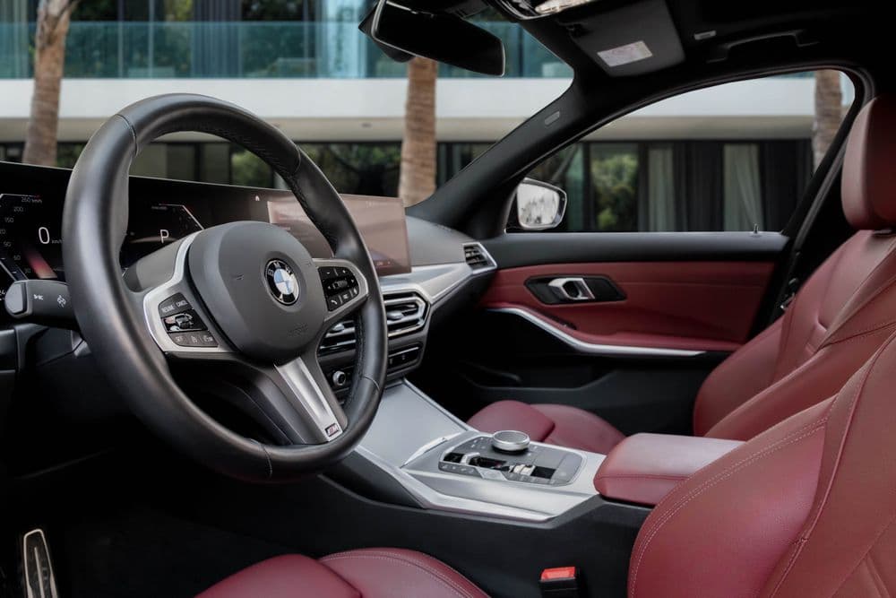 مستعملة بي إم دبليو 3-Series 2024