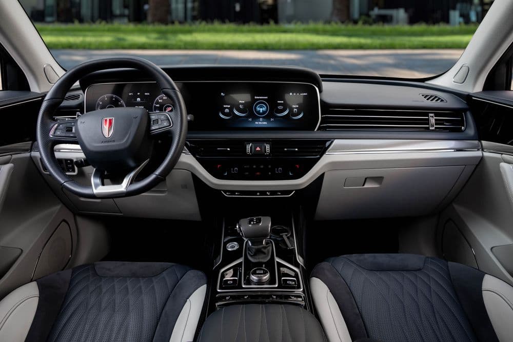 Used Hongqi HS5 2023