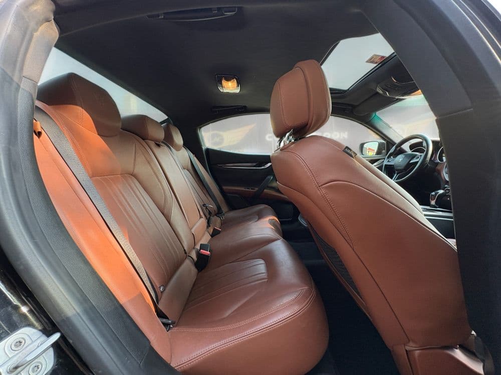 مازيراتي جيبلي 3.0T V6 2015 مستعملة