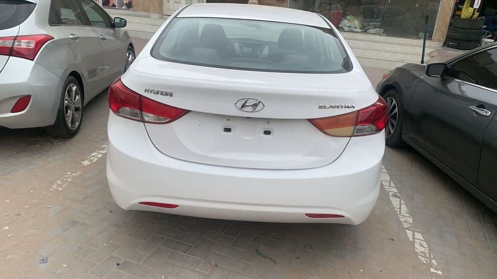 هيونداي إلنترا 1.6L 2014 مستعملة