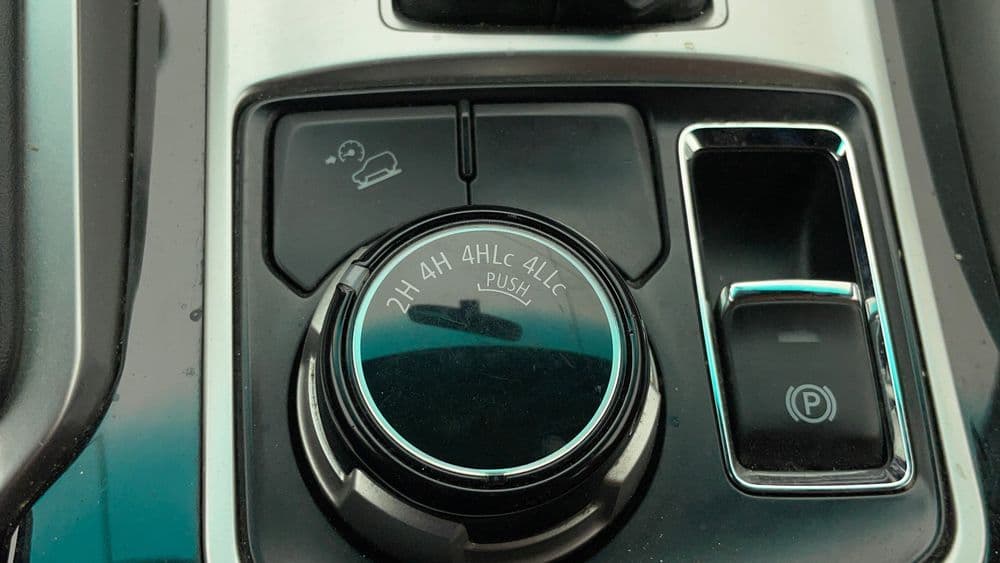 ميتسوبيشي مونتيرو سبورت 2019 مستعملة