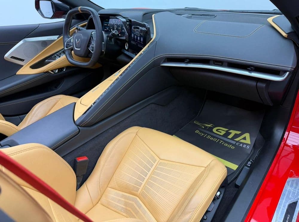 مستعملة شفروليه كورفيت 6.2L 2LT Convertible 2023