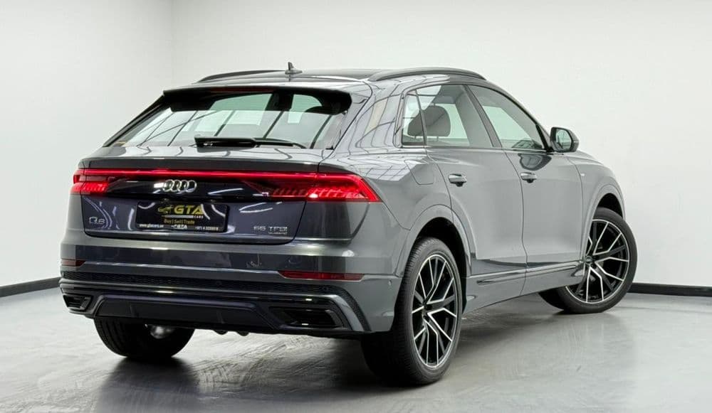 أودي Q8 55 TFSI S-Line quattro 340 HP 2022 مستعملة
