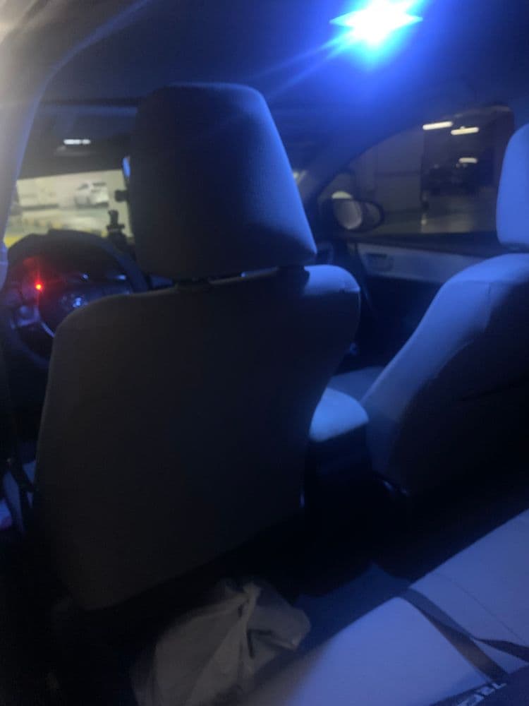 Used Toyota Corolla 2.0 L SE 2015