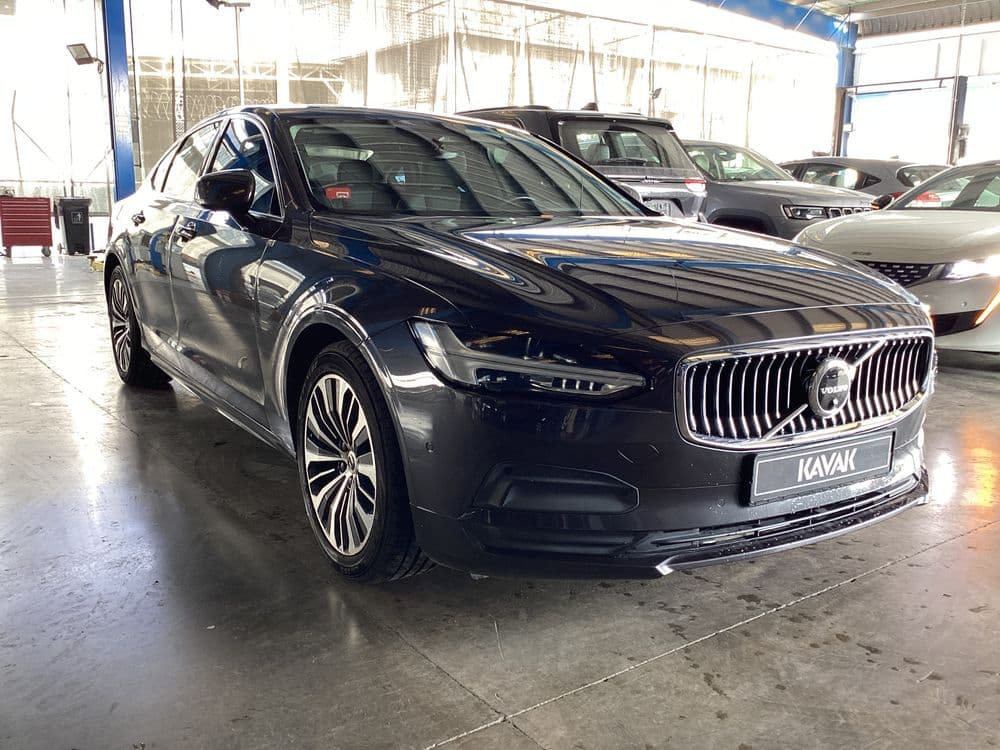 Used Volvo S90 2022