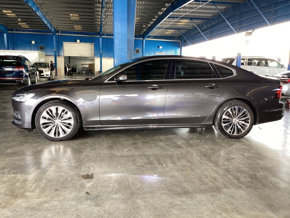 Used Volvo S90 2022